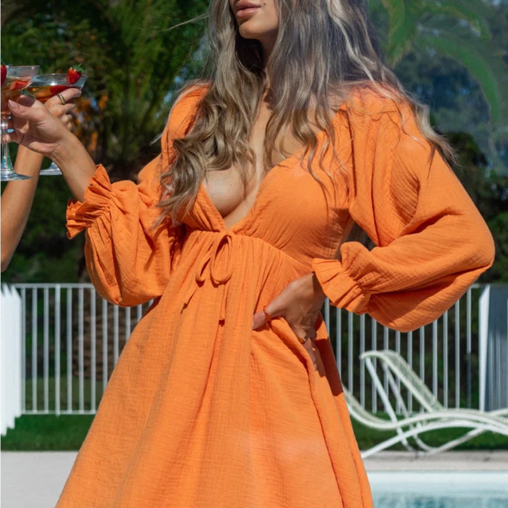 Orange Sun’s Out Mini Beginning Boutique dress size 8
